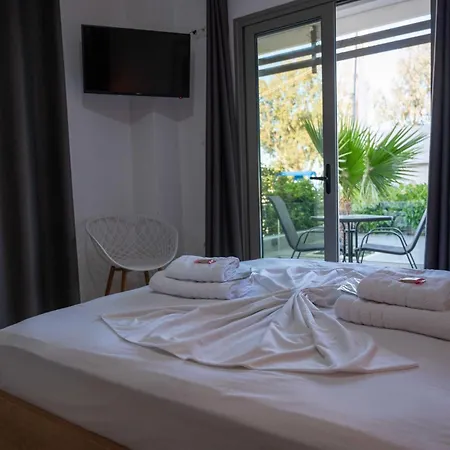 Apartment Finikas & 10min From Athens Airport Artemida (Attica)