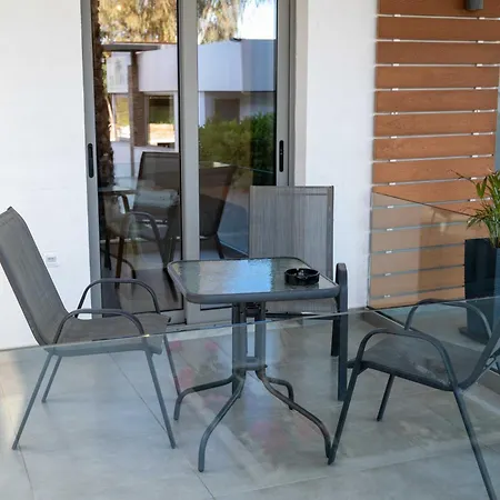 Finikas & 10min From Athens Airport *